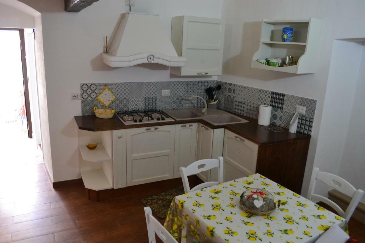 Le Case Di Titina Villa Mottola Luaran gambar